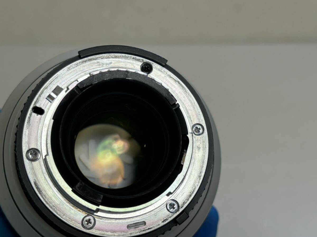 Nikon ニコン ED AF-S NIKKOR 28-70mm 1:2.8 D ライトグレー 一眼レフ カメラレンズの画像5