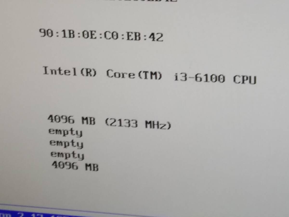 ★Intel / CPU Core i3-6100 3.70GHz 起動確認済★ジャンク！！③の画像4