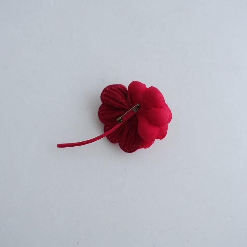 【新品/定価1.9万】ラフルール la fleur *rununculus ラナンキュラス コサージュ*レッドフラワー(ac84-2403-157)【31D42】の画像2