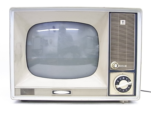Yahoo!オークション - e11449 東芝 真空管テレビ 14SA 昭和 Yahoo!オークション - e11449 東芝 真空管テレビ 14SA 昭和
