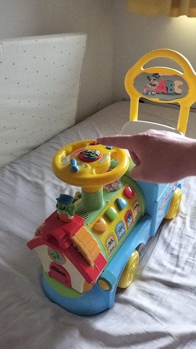 乗用玩具 子供 おもちゃ 玩具 英語 手押し車