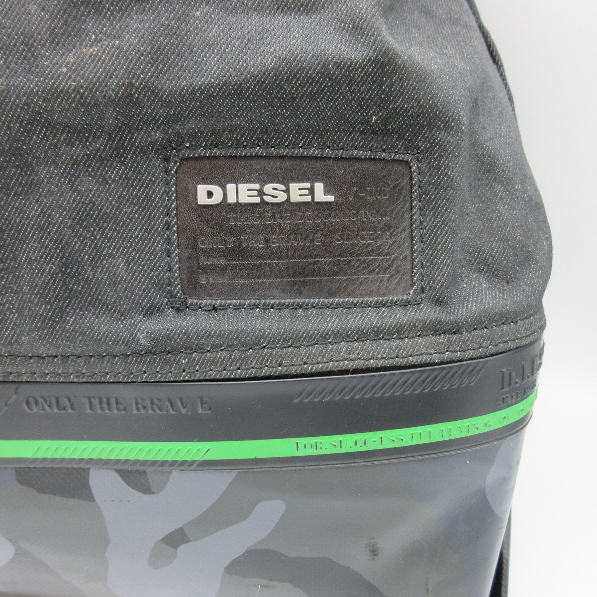 DIESEL ディーゼル トートバッグ ショルダー バッグ デニム カモフラージュ 切替 メンズ 中古 ブラック系 グリーンラインの画像3