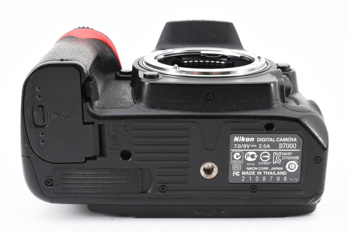 ★美品★ Nikon ニコン D7000 デジタル一眼レフカメラ ボディ バッテリー チャージャー付き #2787の画像7