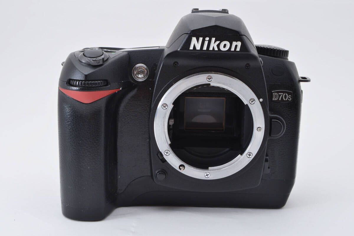 ★並品★ Nikon ニコン D70S デジタル一眼レフカメラ ボディ #2450の画像2