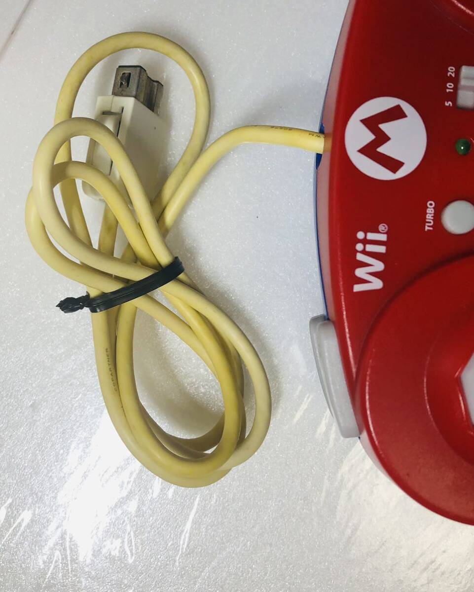  Hori Classic controller super Mario ( WiiU game HORI ) * code . strong discoloration equipped 