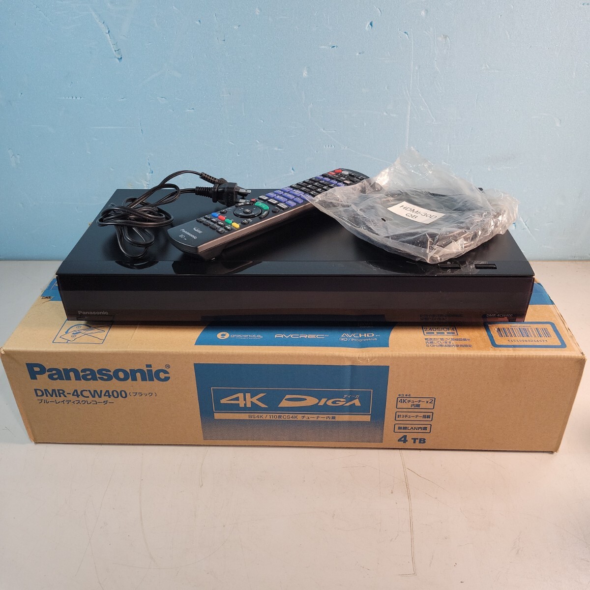 Panasonic パナソニック ブルーレイレコーダー 4K DIGA DMR-4CW400 2019年 元箱あり3番組同時録画 4TB 中古作動品 管理番号 2403231の画像1