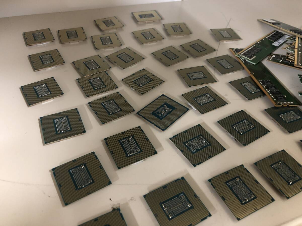 (送料185円) Intel CPU Core i5-12500 SRL5V 4.60GHz 外傷なし・起動確認済み、不具合・故障品は返品交換OK ①_画像2