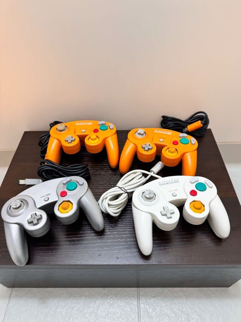 ゲームキューブ コントローラ 白 ホワイト シルバー オレンジ 銀 まとめ CUBE GAME GAMECUBE ゲームキューブコントローラー コントローラー_画像1