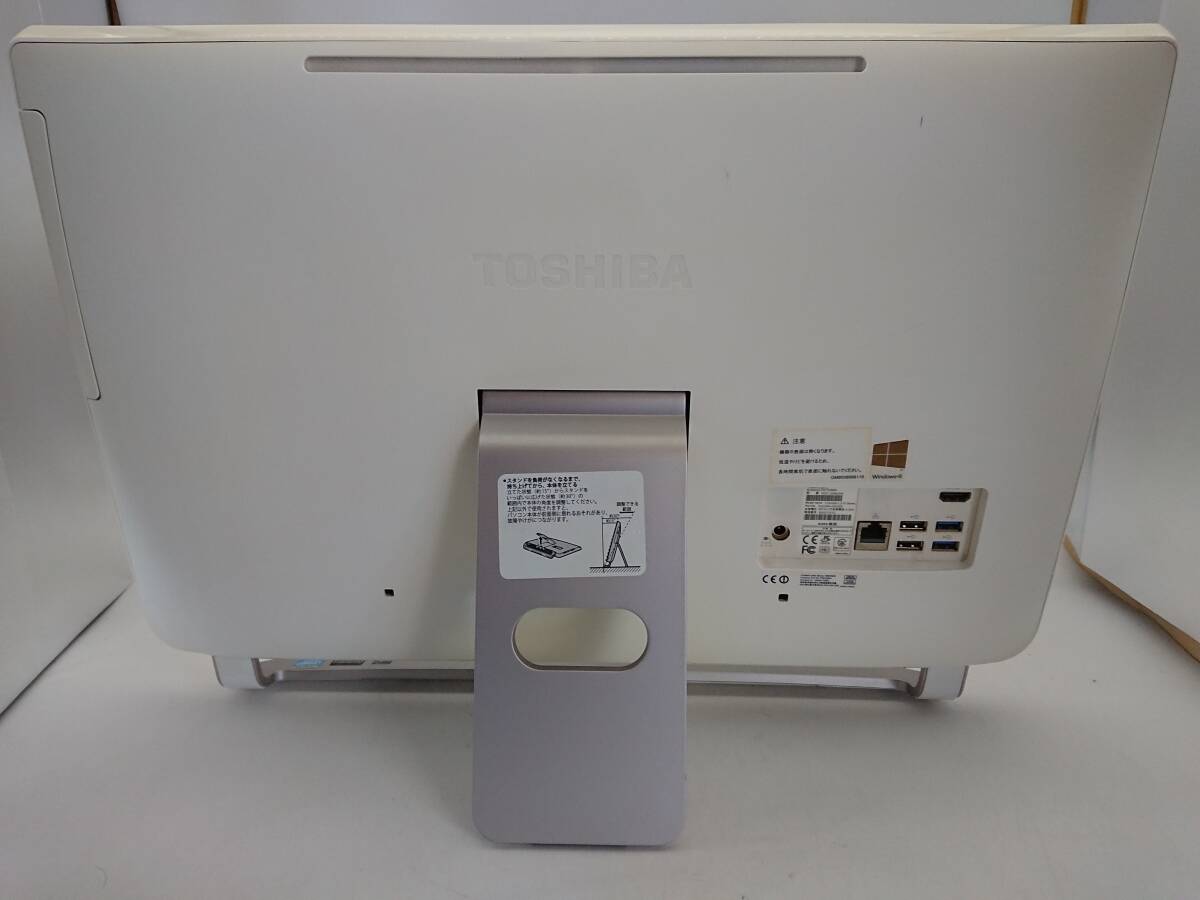 [ Junk ]TOSHIBA one body desk top personal computer dynabook D51/32MW PD51-32MSXW Toshiba 