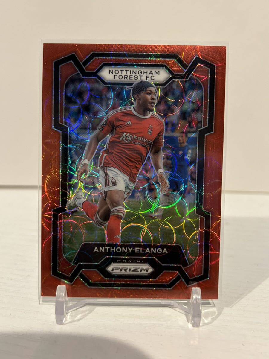 ★30枚限定★ 2023-24 Panini Prizm Premier League Soccer Anthony Elanga Red Scope Prizm (Forest)の画像1