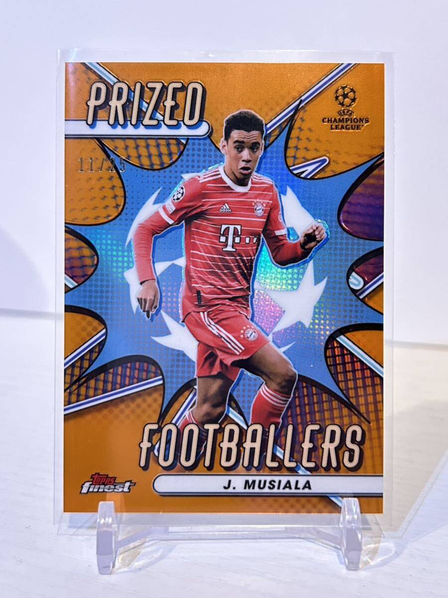 ★25枚限定★ 2022-23 Topps Finest UEFA Club Competitions Soccer Jamal Musiala Prized Footballers Orange (Bayern)の画像1