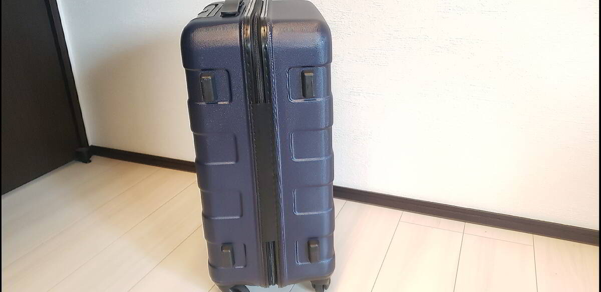 MUJI Muji Ryohin old model hard Carry case 4 wheel suitcase navy 33L machine inside bringing in size beautiful goods 