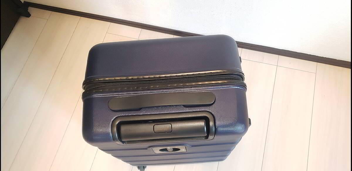 MUJI Muji Ryohin old model hard Carry case 4 wheel suitcase navy 33L machine inside bringing in size beautiful goods 