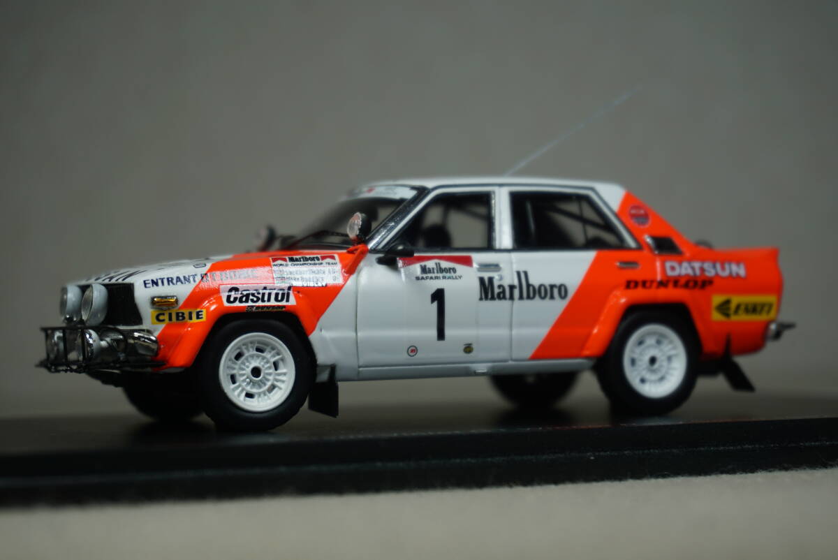 1/43 タバコ加工 メッタ サファリ 4連覇 spark DATSUN Violet GT #1 Mehta 1982 Safari winner バイオレット 日産 ニッサン ダットサン_画像1