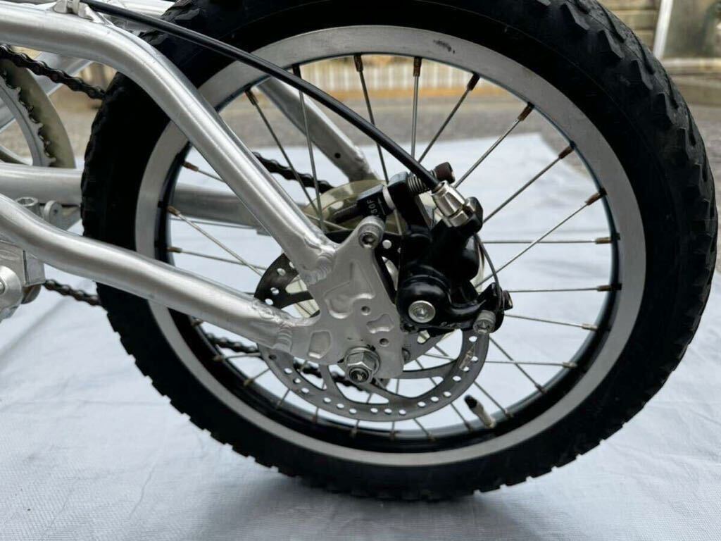16インチ折りたたみ自転車 アルミ製defi外装6段ディスクブレーキの画像6
