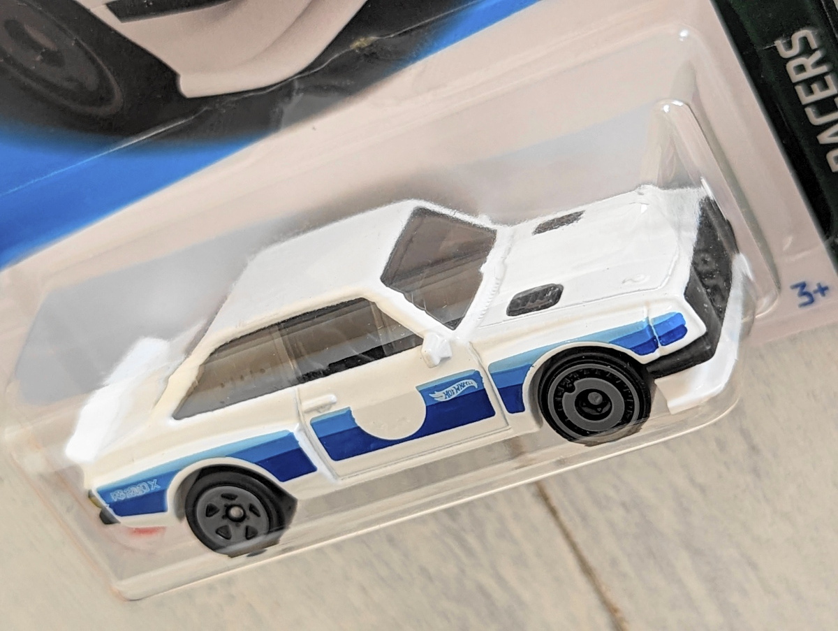 2023New! フォード エスコート ＲＳ２０００ FORD ESCORT RS2000 白■US版 HOT WHEELS ホットウィールの画像2