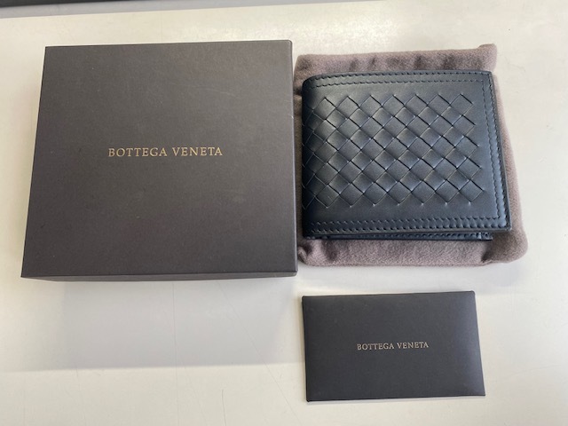 BOTTEGA VENETA ボッテガ・ヴェネタ ウォレット 新品未使用の画像1