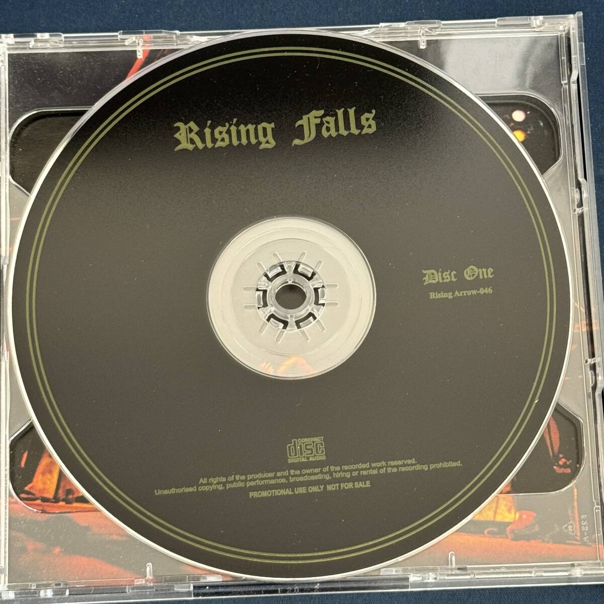 【CD】 Rainbow / RISING FALLS レインボー 初回ナンバリングステッカー付 Ritchie Blackmore_画像3
