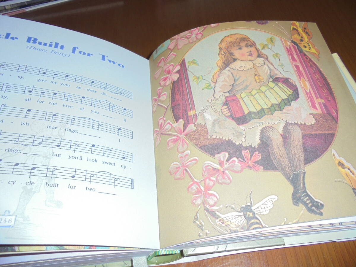 洋書ママのためのリトル ビッグ ブック　レトロ　The Little Big Book for Moms　ビンテージ アート　エッセイ　童謡　レシピ　ゲーム_画像10