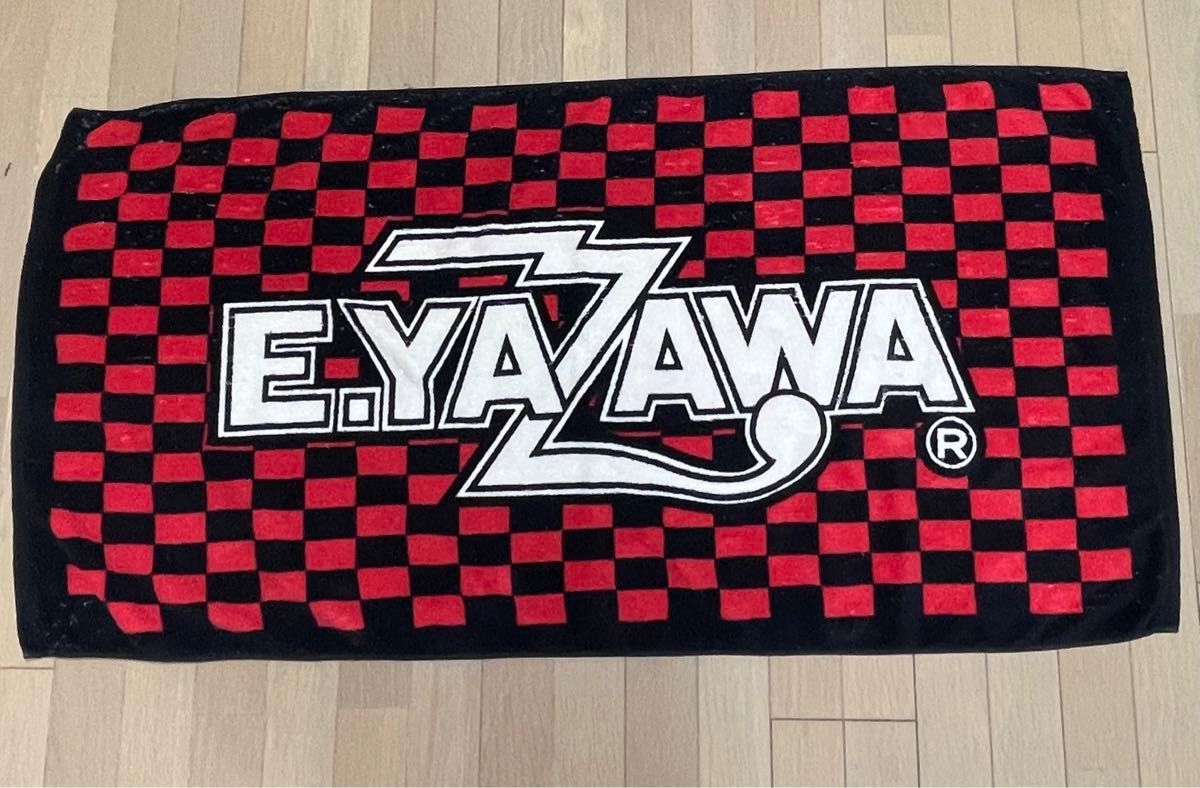 矢沢永吉様 ジュニアビーチタオル ロゴ チェッカーフラッグ風 矢沢永吉様 ジュニアビーチタオル ロゴ チェッカーフラッグ風