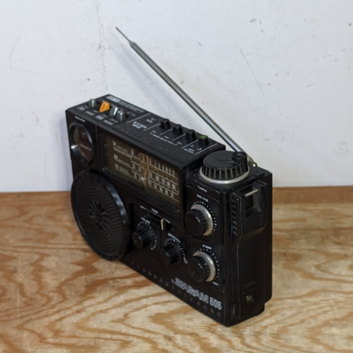 三菱 MITSURISHI JEAGAM 505 ジーガム505 3バンドラジオ BCLラジオ ジャンク品の画像6
