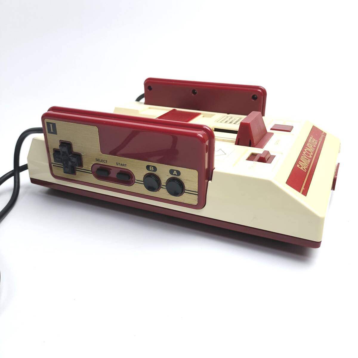 ★動作確認済み★ 送料無料! ファミコン 本体 任天堂 Nintendo Famicom ファミリーコンピュータの画像4