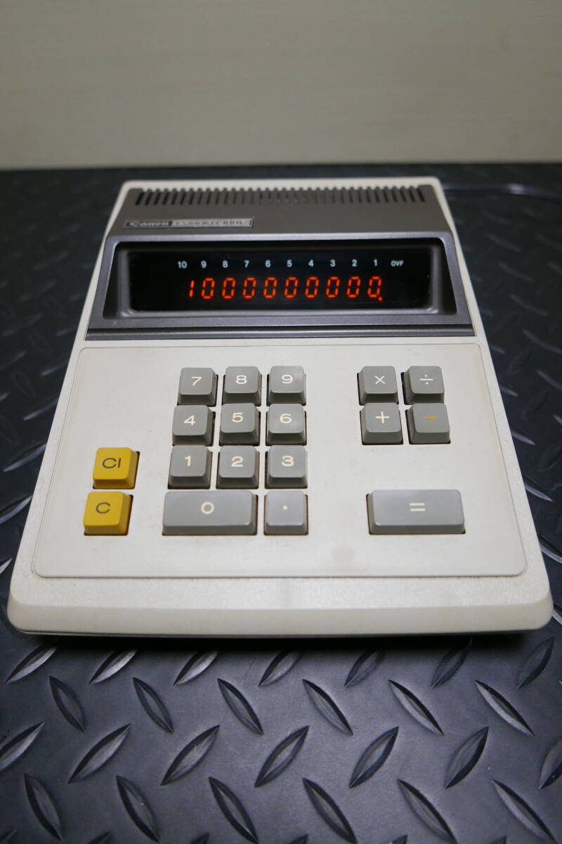 自宅長期保管！　Canon　キャノン　Canola L100F　ELECTRONIC CALCULATOR　動作確認済　元箱付　中古品_画像1