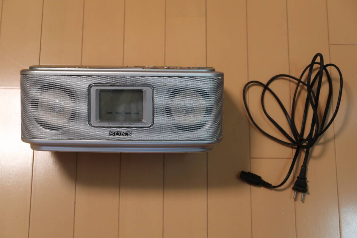 ★【送料無料】SONY　CDラジオカセットコーダー　CFD-E501　ジャンク品★_画像1