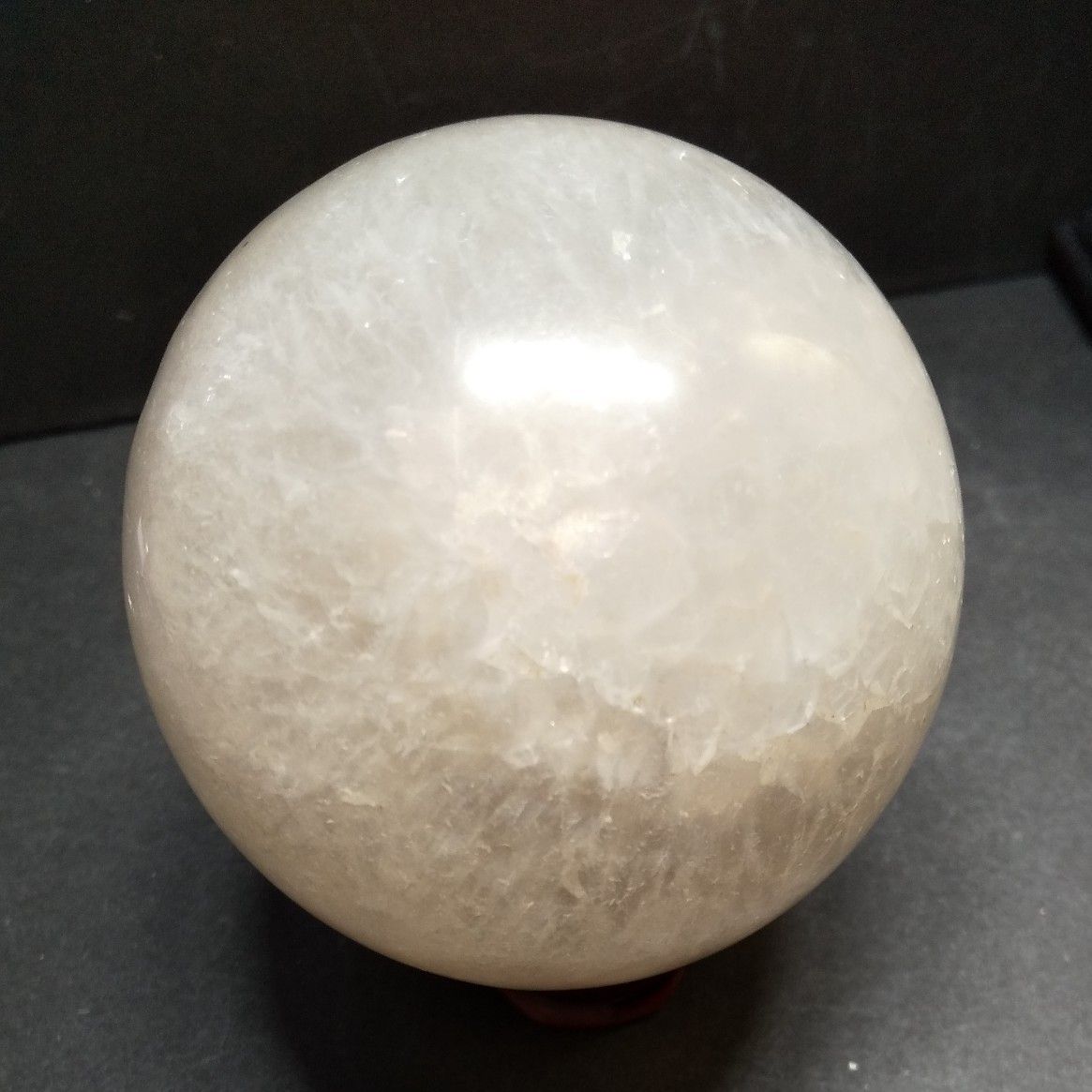 赤字処分品】 結晶が美しい ホワイトメノウ 瑪瑙 アゲート 丸玉 赤字処分品】 結晶が美しい ホワイトメノウ 瑪瑙 アゲート 丸玉