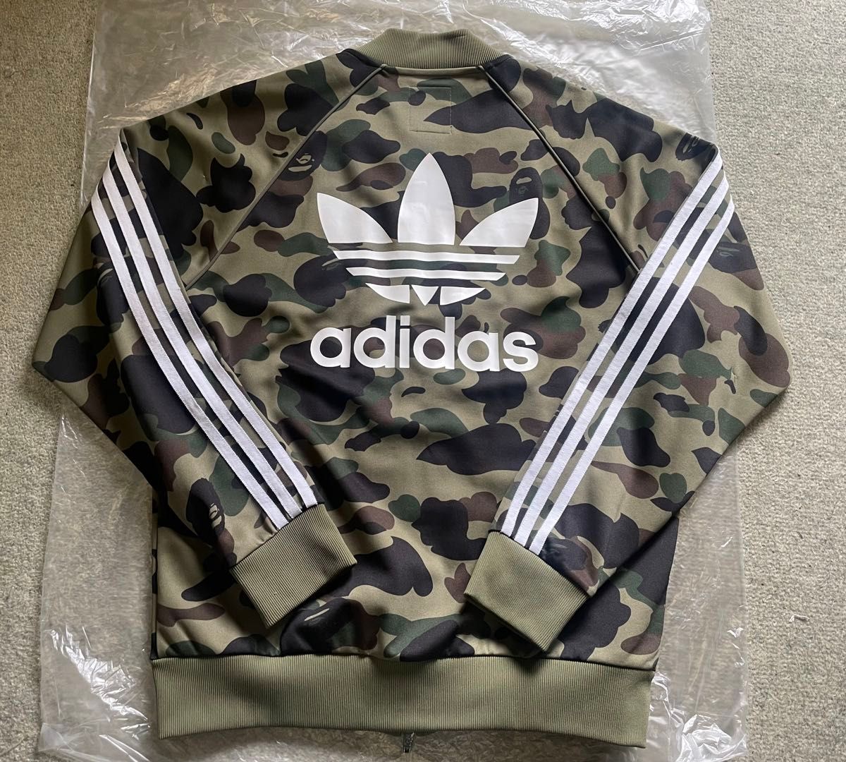 A BATHING APE × adidas BAPE トラックジャケット ジャージ A BATHING APE × adidas BAPE トラックジャケット ジャージ