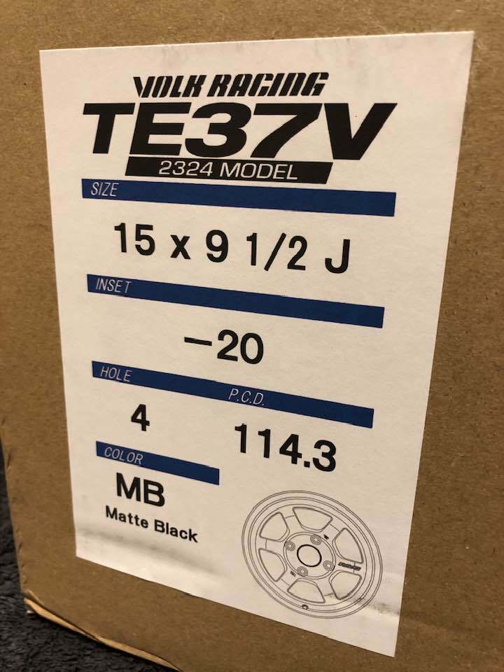 RAYS TE37V 2324 9.5J-15 Offset-20 2本、10J-15 Offset-25 2本 PCD114.3 4H マットブラック 4本セット 在庫の画像5