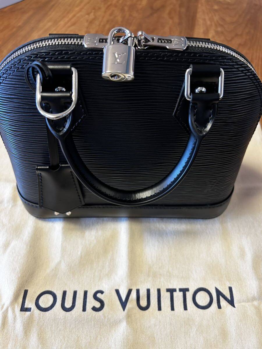 新品同様　LOUIS VUITTON ルイヴィトン　エピ　アルマ　BB M59217