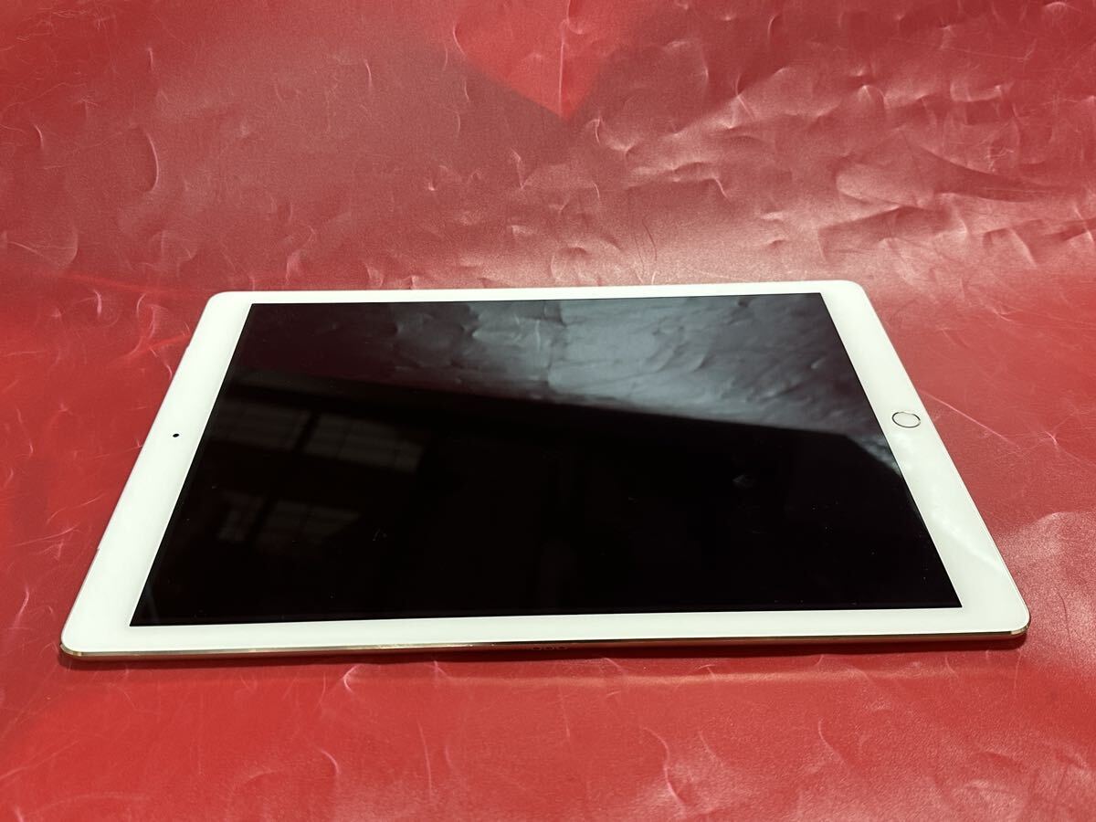 処分出品 iPad Pro 第1世代 12.9インチ 利用制限 Docomo 〇 Wi-Fi＋Cellularモデル 128GB ゴールド ML2K2J/A SK2404-50_画像5