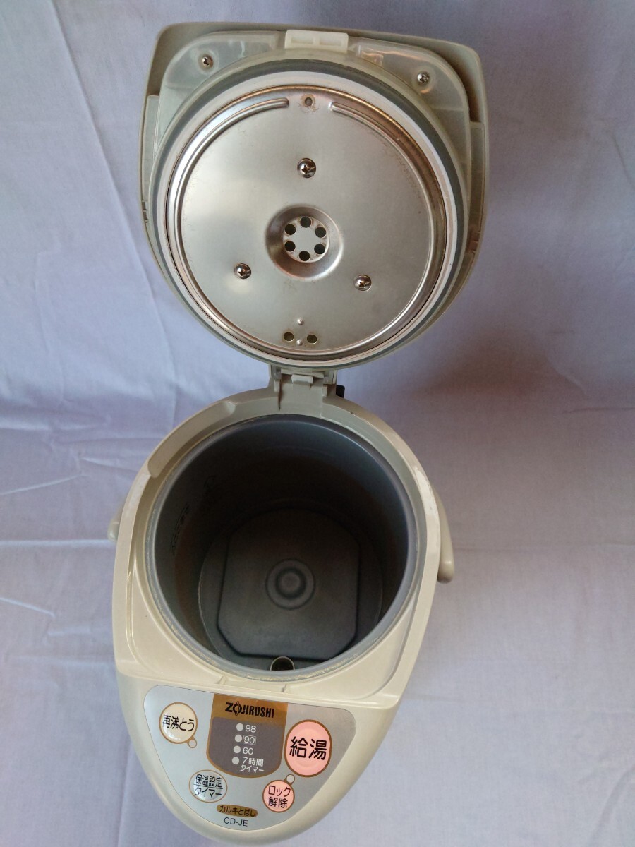 ZOJIRUSHI 象印 電気ポットCD-JE 2.2L 動作確認の画像3