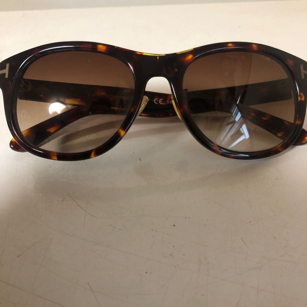 1000円スタートTOM FORD トムフォード TF9257 52J 53□19 140 サングラス レディース メンズ 鼈甲柄 の画像9