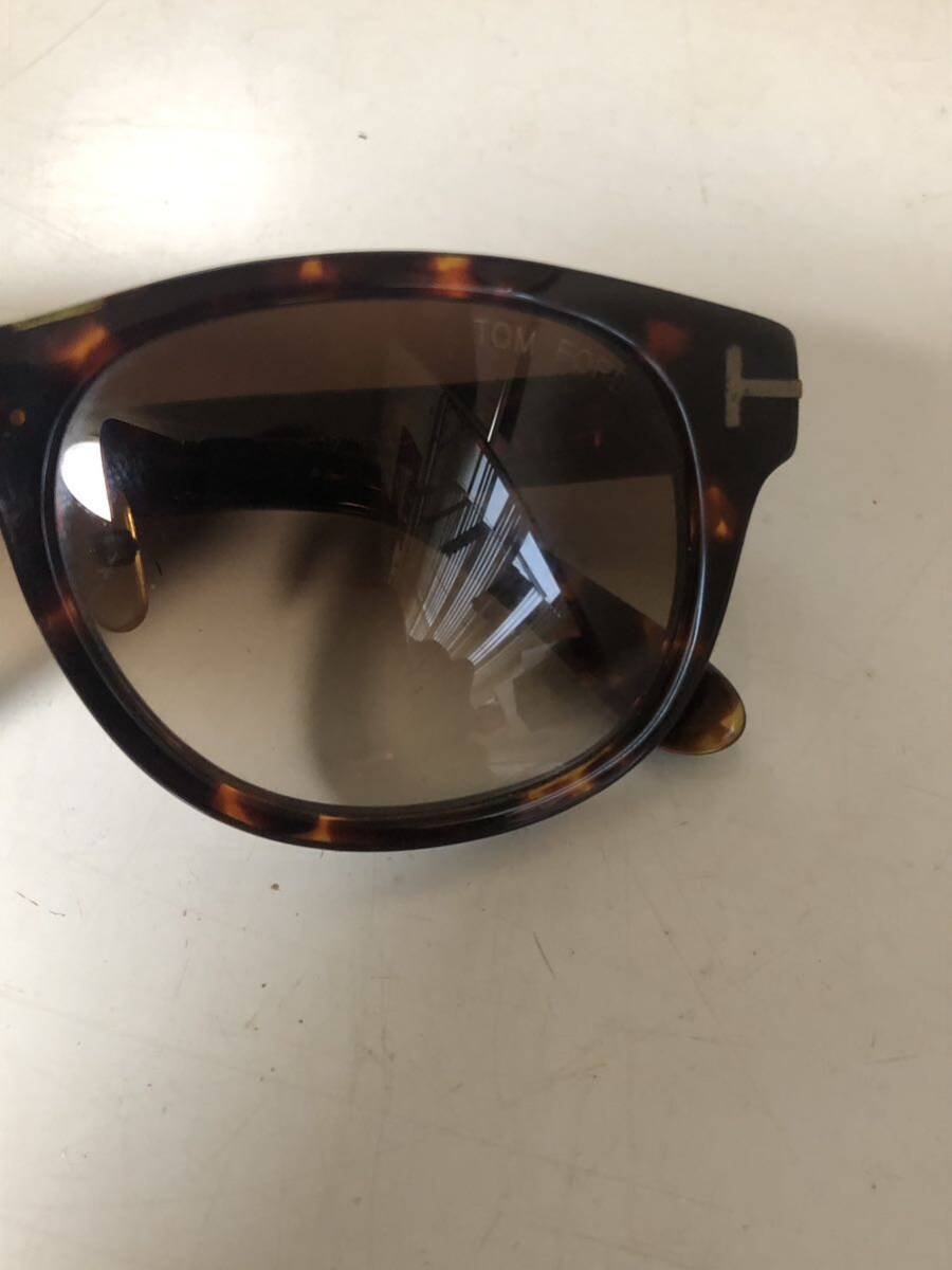 1000円スタートTOM FORD トムフォード TF9257 52J 53□19 140 サングラス レディース メンズ 鼈甲柄 の画像3