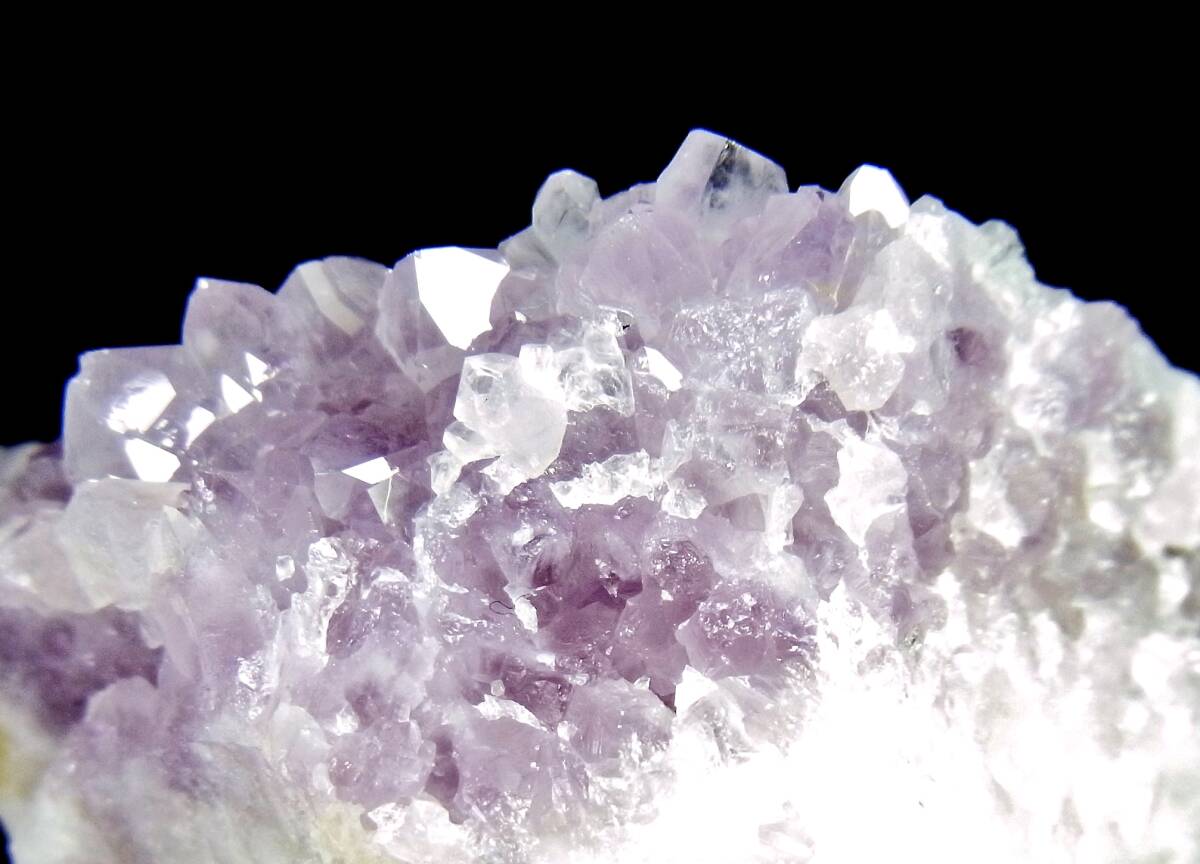 [国産鉱物]　紫水晶・兵庫県産　C64 _画像1