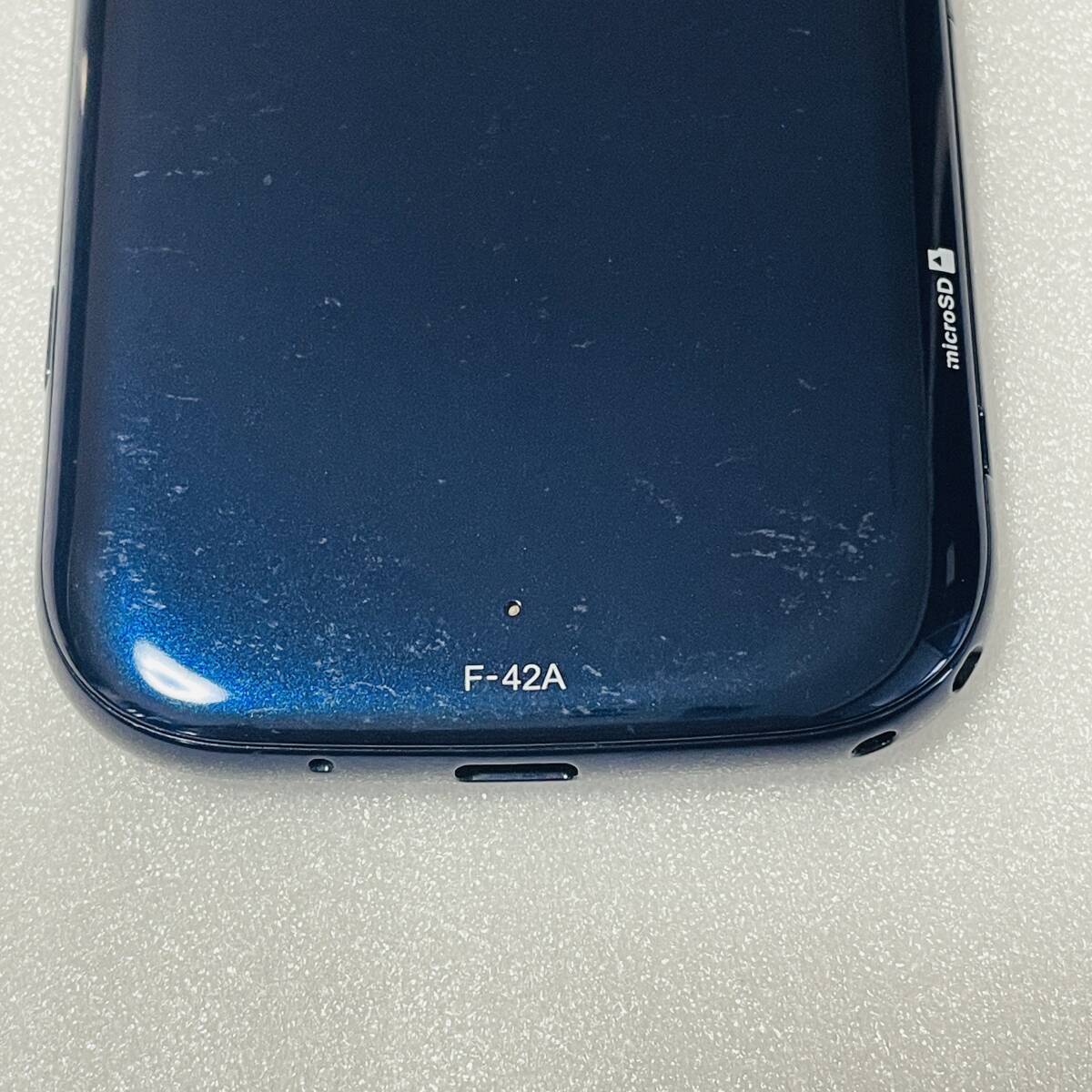 送料無料 F-42A ネイビー ワンセグ docomo simフリー 富士通 送料無料 F-42A ネイビー ワンセグ docomo simフリー 富士通