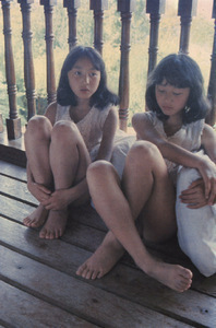 即納　　写真集　　　　双子の妖精_画像1