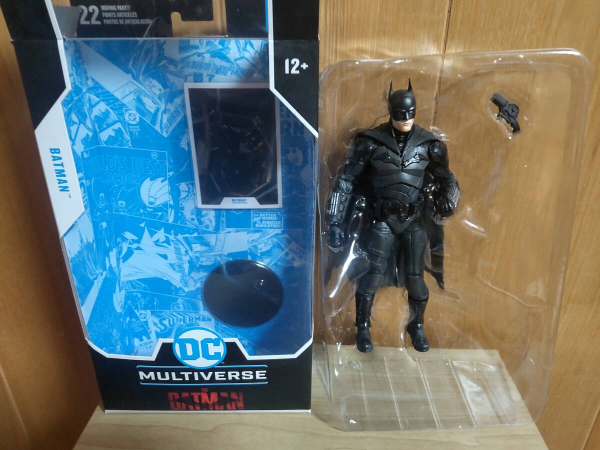 DCマルチバース THE BATMAN ザ・バットマン バットマン 可動フィギュア 台座&コレクターカード未開封 即決有 マクファーレントイズ _画像3