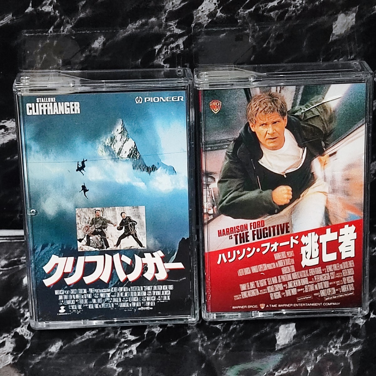 ジャンク 8mm VIDEO/8ミリビデオカセット 洋画2本セット クリフハンガー 逃亡者 ハリソン・フォード シルベスター・スタローンの画像1