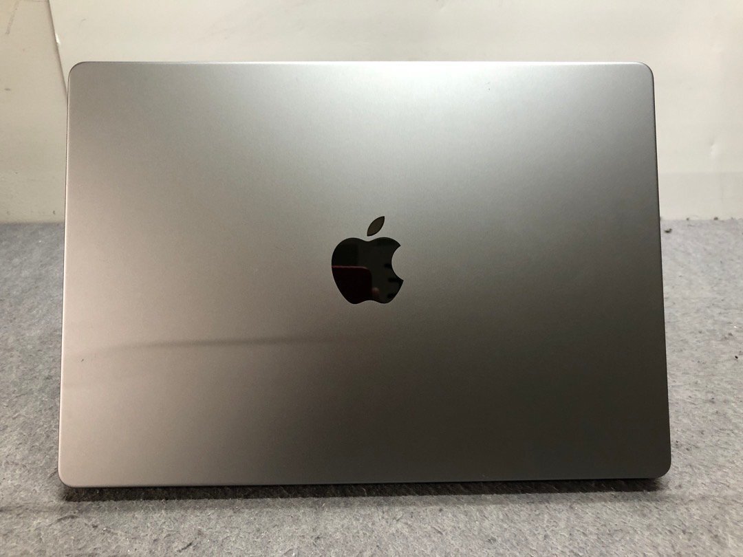 ジャンク【Apple】MacBook Pro 14inch 2023 A2779 CPUなし メモリなし ストレージなし 中古Mac ロジックボード欠品 外装のみの画像4