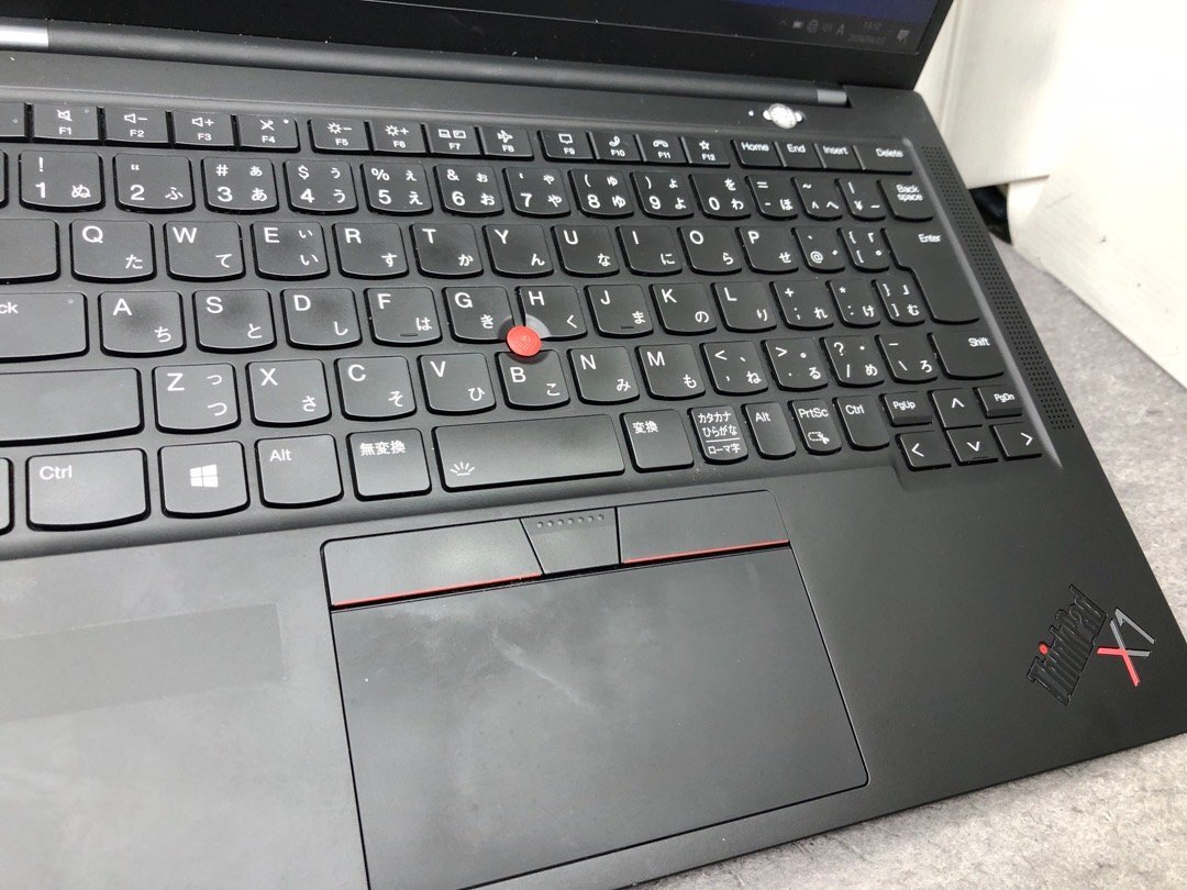 【Lenovo】ThinkPad X1 Carbon 8th 20XXS45K00 Corei5-1145G7 8GB SSD256GB NVMe WEBカメラ Windows10Pro 14inch 中古ノートPCの画像3