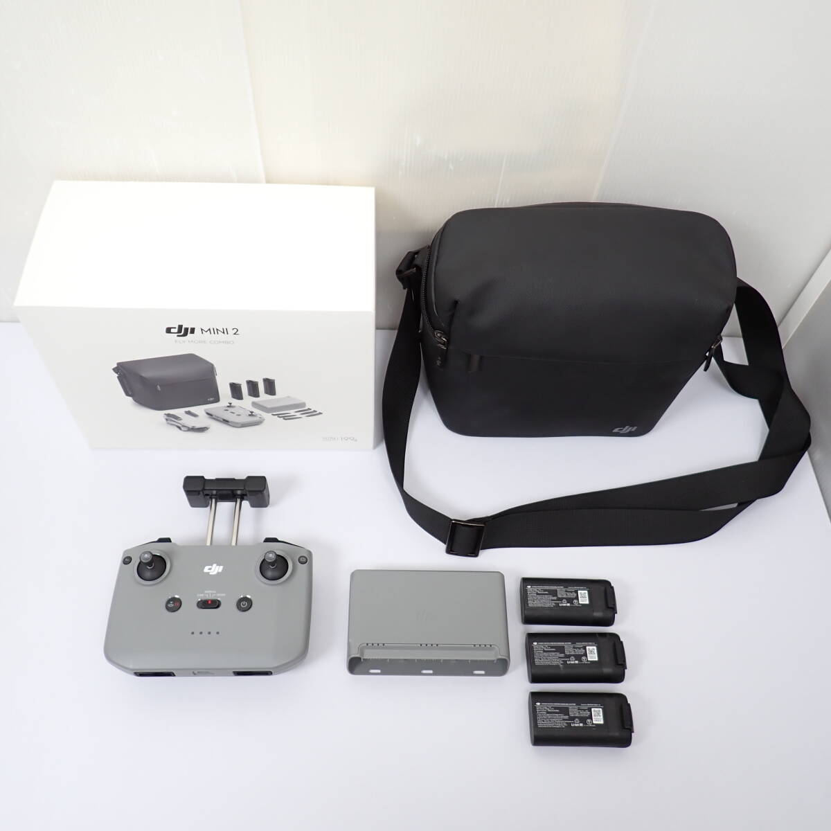 現状品 DJI MINI 2 Fly More Combo JP ドローンの画像3