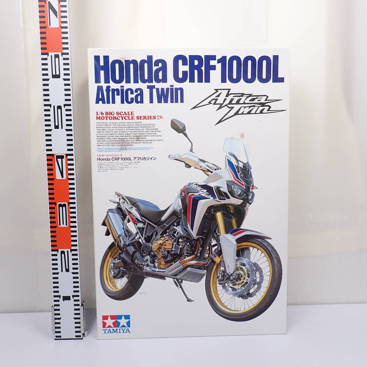 未組立 1/6 Honda CRF1000L Africa Twin アフリカツイン ビッグスケール オートバイシリーズ No.42 ホンダ タミヤの画像1
