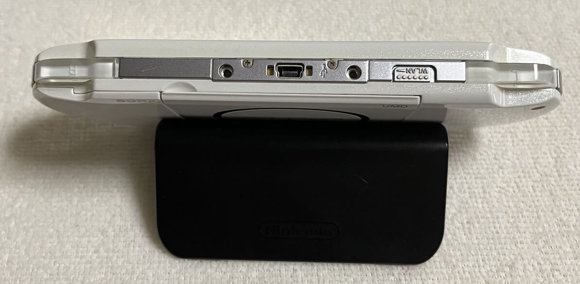 SONY PlayStation ポータブル PSP-3000 本体のみ  オマケ バッテリーパック付き パールホワイトの画像5
