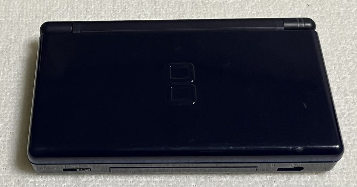 任天堂　NINTENDO ニンテンドーDS Lite 本体のみ　DS ライト　ネイビー_画像1