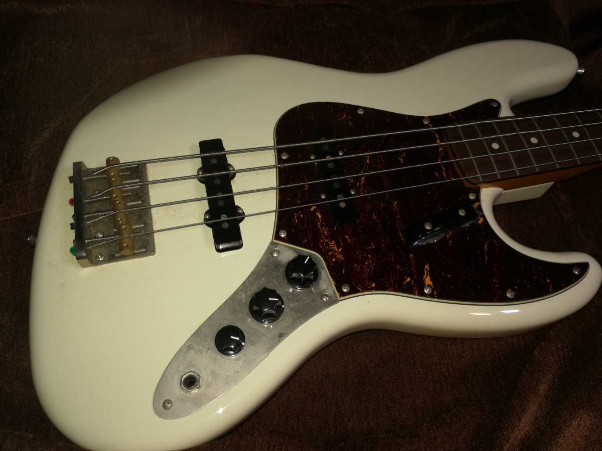 スクワイヤー/スクワイア Squier by Fender Classic Vibe \'60s Jazz Bass 中国製