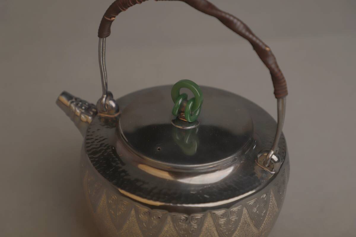 純銀保証 蔵六居造 饕餮紋 玉摘 湯沸 銀瓶 時代物 美術品 煎茶道具