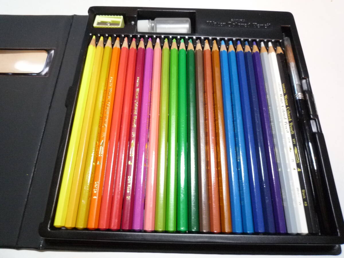  Sakura акварель цветные карандаши 24 цвет скетч комплект 